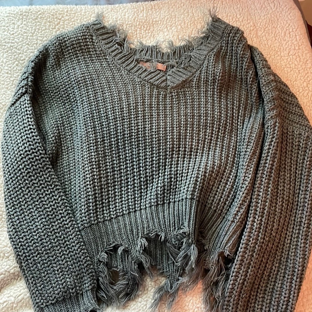 Cropped sweater